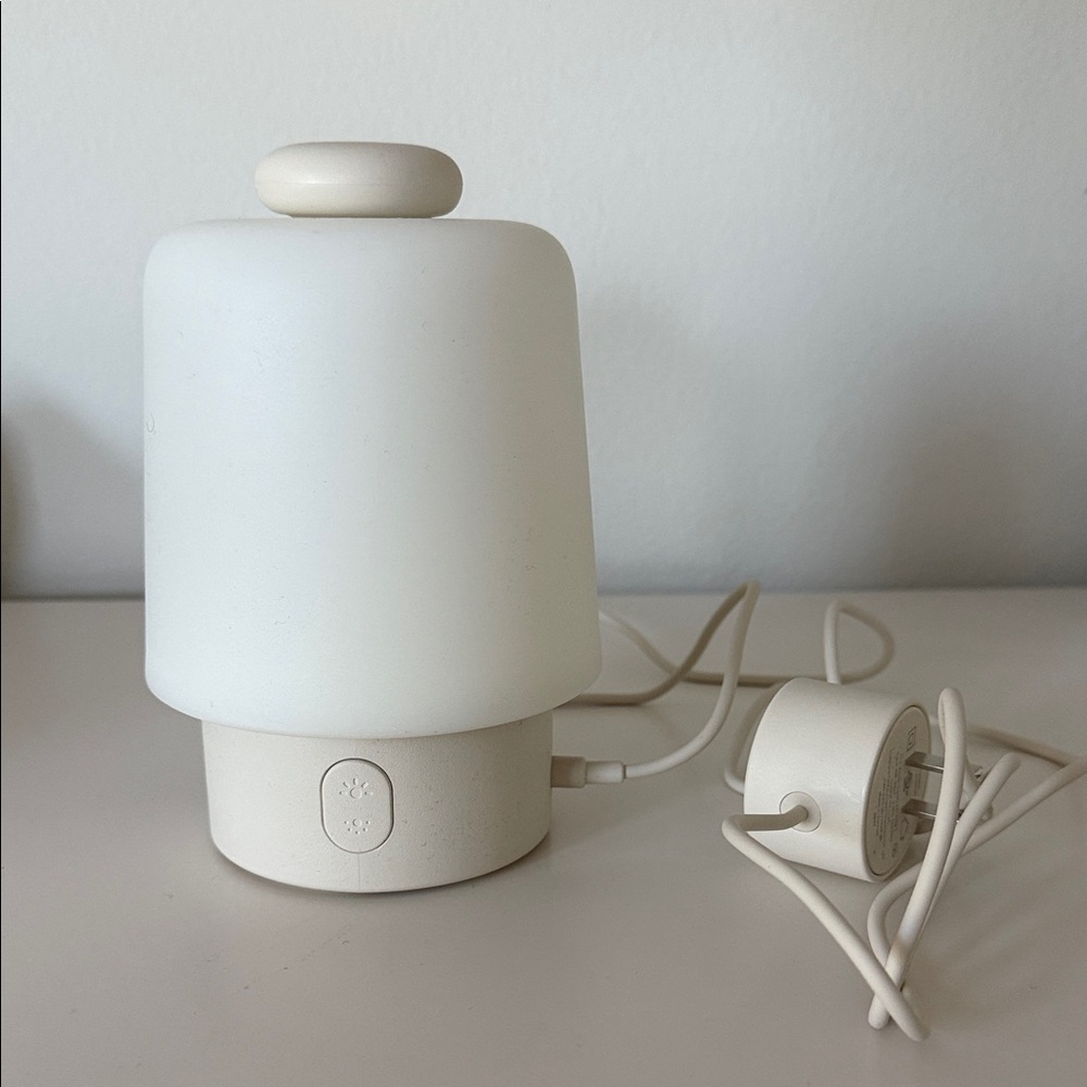 Hatch Rest baby sound machine NEW